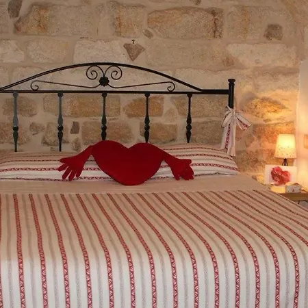 Maison d'hôtes Petali Rosa - Dimora Pietra