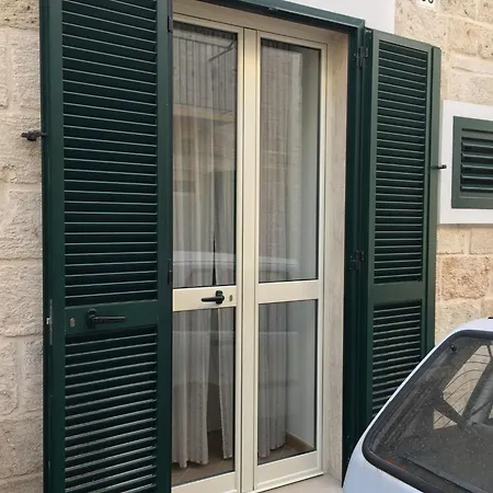 Petali Rosa - Dimora Pietra Maison d'hôtes 3*